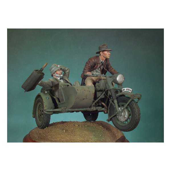Andrea Miniatures 54mm. The Escape. Indiana Jones à moto et side car.