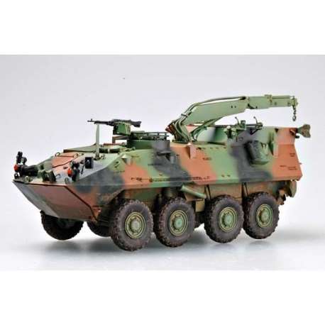 USMC LAV-R light  US armored Vehicule Recovery. Maquette de blindé Trumpeter 1/35e 