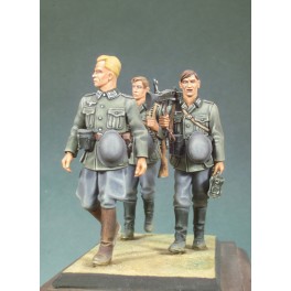 Andrea miniatures,historische figuren 54mm.3 marschierende Infanteristen.