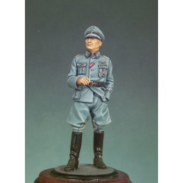 Andrea miniaturen,historische figuren 54mm.General der SS stehend.1942.