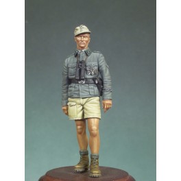 Andrea miniaturen,historische figuren 54mm.Obersturmführer,1945.