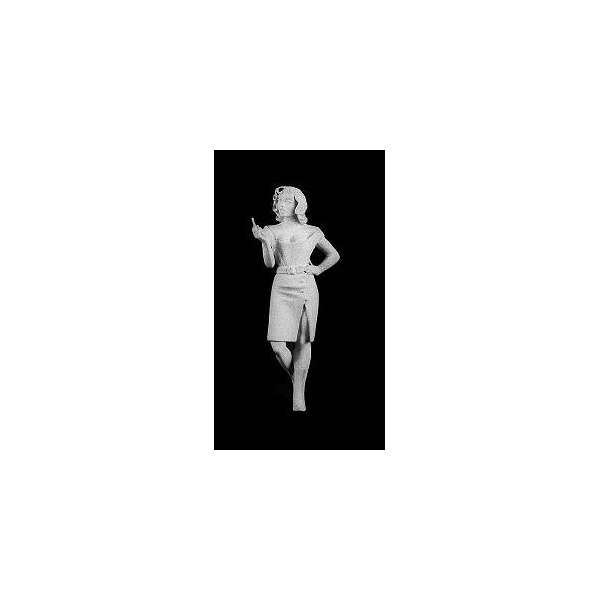 Andrea miniatures,54mm.Leaning Girl (from S5-S06) figure kits.