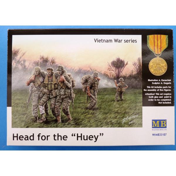 RETOUR VERS LE HUEY - US SPECIAL FORCES - SERIE GUERRE DU VIETNAM 1969  Figurine 1/35e Master Box.