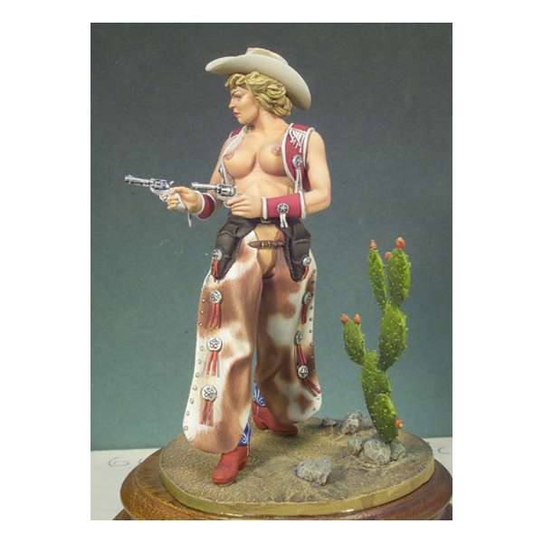 Figurine de Cowgirl 80mm Andrea Miniatures.