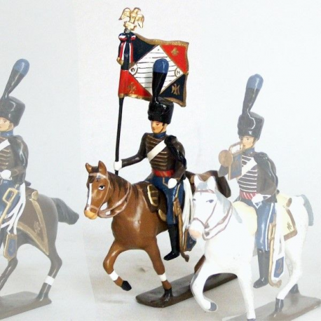 Figurine d'étendard de la compagnie d'élite du 2e hussards (1808)