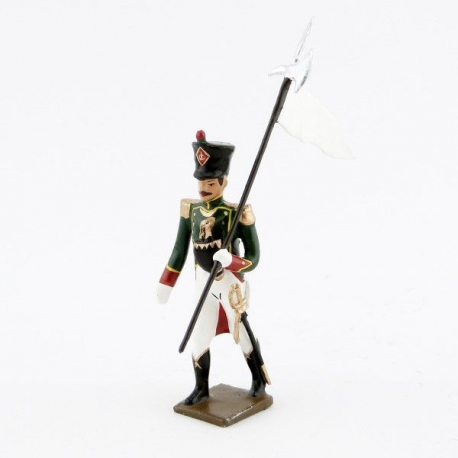 Figurine CBG Mignot de 3e porte-aigle des flanqueurs-chasseurs de la garde (1811).