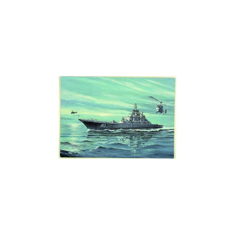 CROISEUR DE BATAILLE USSR P. VELIKIY. Maquette de navire de guerre. Trumpeter 1/700e 
