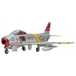 NORTH AMERICAN F-86 F "SABRE JET" 1/48e Revell.