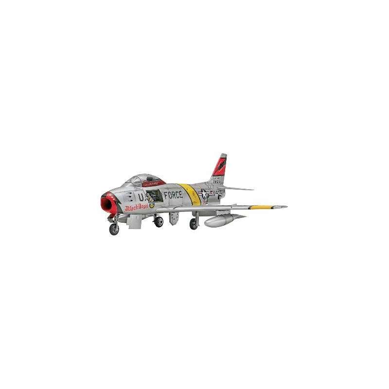 NORTH AMERICAN F-86 F "SABRE JET" 1/48e Revell.