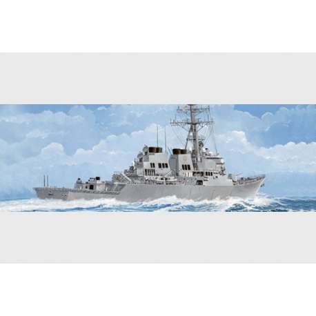 Trumpeter 1/350e DESTROYER LANCE MISSILES USS "COLE" DDG-67 - 2006 