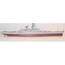 CUIRASSE U.S. BB-64 WISCONSIN - 1991 . Maquette de navire de guerre. Trumpeter 1/700e 