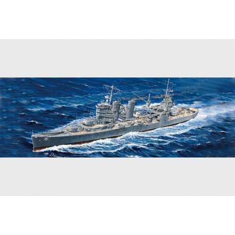 CROISEUR LOURD USS CA-34 "ASTORIA" (1942). Maquette de navire de guerre. Trumpeter 1/700e 